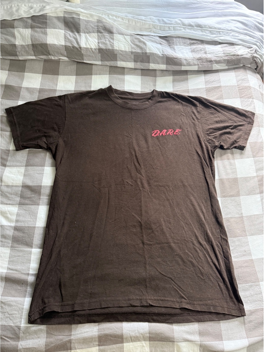 Men's Shirt | Short Sleeve Tee | DARE | Size Large